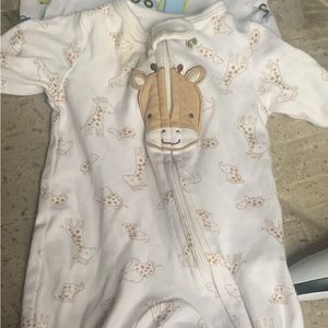 i am selling sleepers that are newborn and the pants are preemie